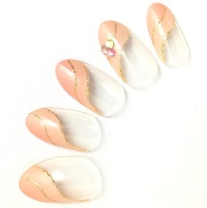 エレガント　フレンチネイル　elegant french nails