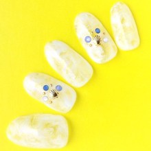 ホワイトマーブルネイル　white marble nails