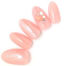 コーラルピンクネイル　coral pink nails