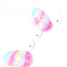 レインボータイダイ　ネイル　rainbow tie-dye nails