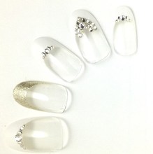 エレガント　フレンチネイル　elegant french nails